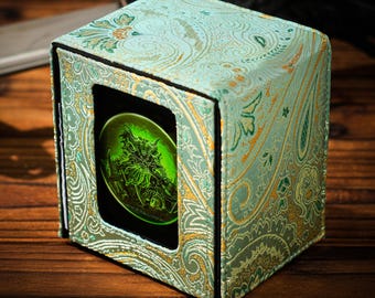The Shogun (Kiss of Gaia) - Kimono Fabric Deck Box for 100 Trading Card Storage