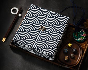 The Deck Bento (Nami) - Store your TCG Decks in a Bento Box!