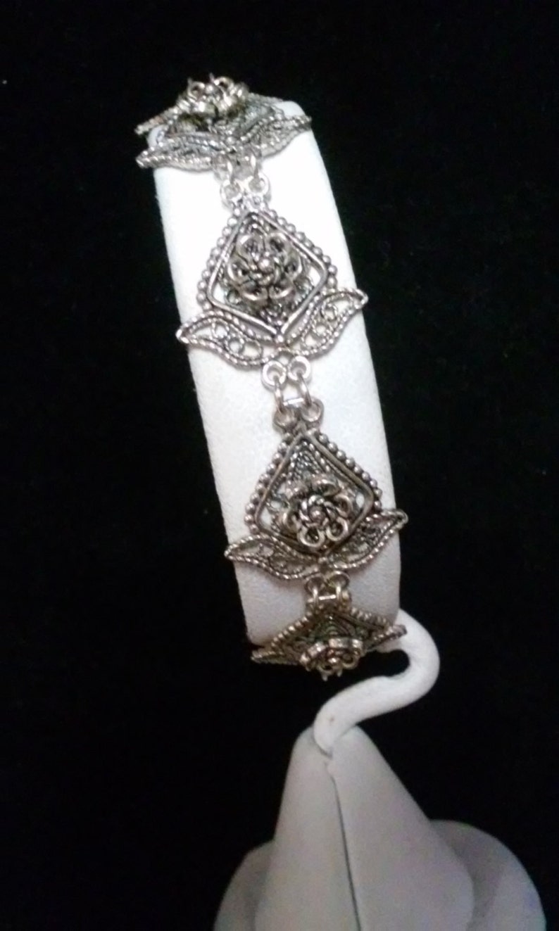 Vintage Sterling Silver Floral Filigree Linked Panel Bracelet, Flower Design image 1