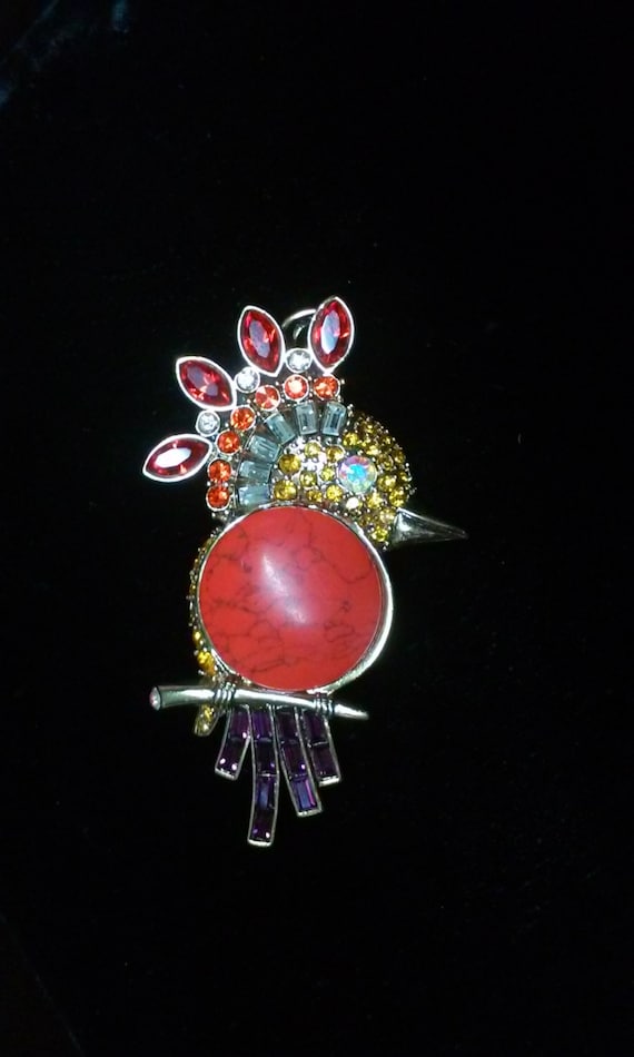 Rhinestone and Cabochon Vintage Bird Brooch