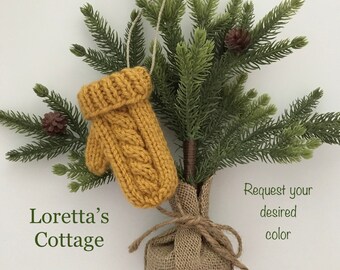 Mini Mitten Ornament, Knitted Fall, Rustic mitten, Lakehouse Mitten decor, Christmas Tree Ornament, Tree decoration, LITTLE CHUNKY MITTEN