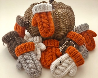 Mitten Ornament, Autumn Rustic Thanksgiving Tree Decoration, Knitted Little Chunky Mitten