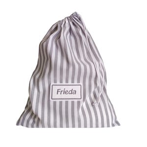 Wäschesack personalisiert mit Namen bestickt individualisiert mit Namensstickerei