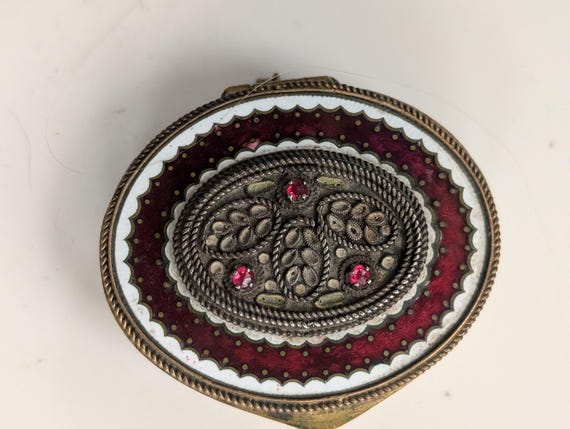 Antique French Red Enamel Powder Compact: Gilt Bronze Vanity, 1920s