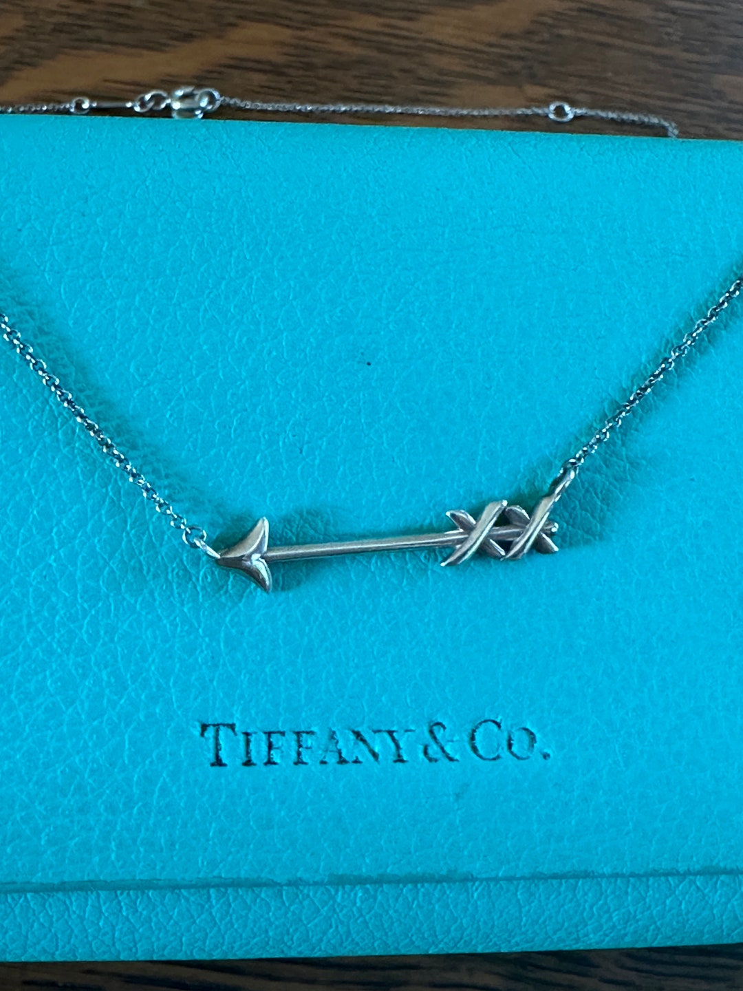 TIFFANY Co Paloma Picasso Graffiti Arrow Sterling Pendant
