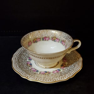 Rosenthal Ivory Continental Line Rose Point Pattern Cup & Saucer Set / Bavaria