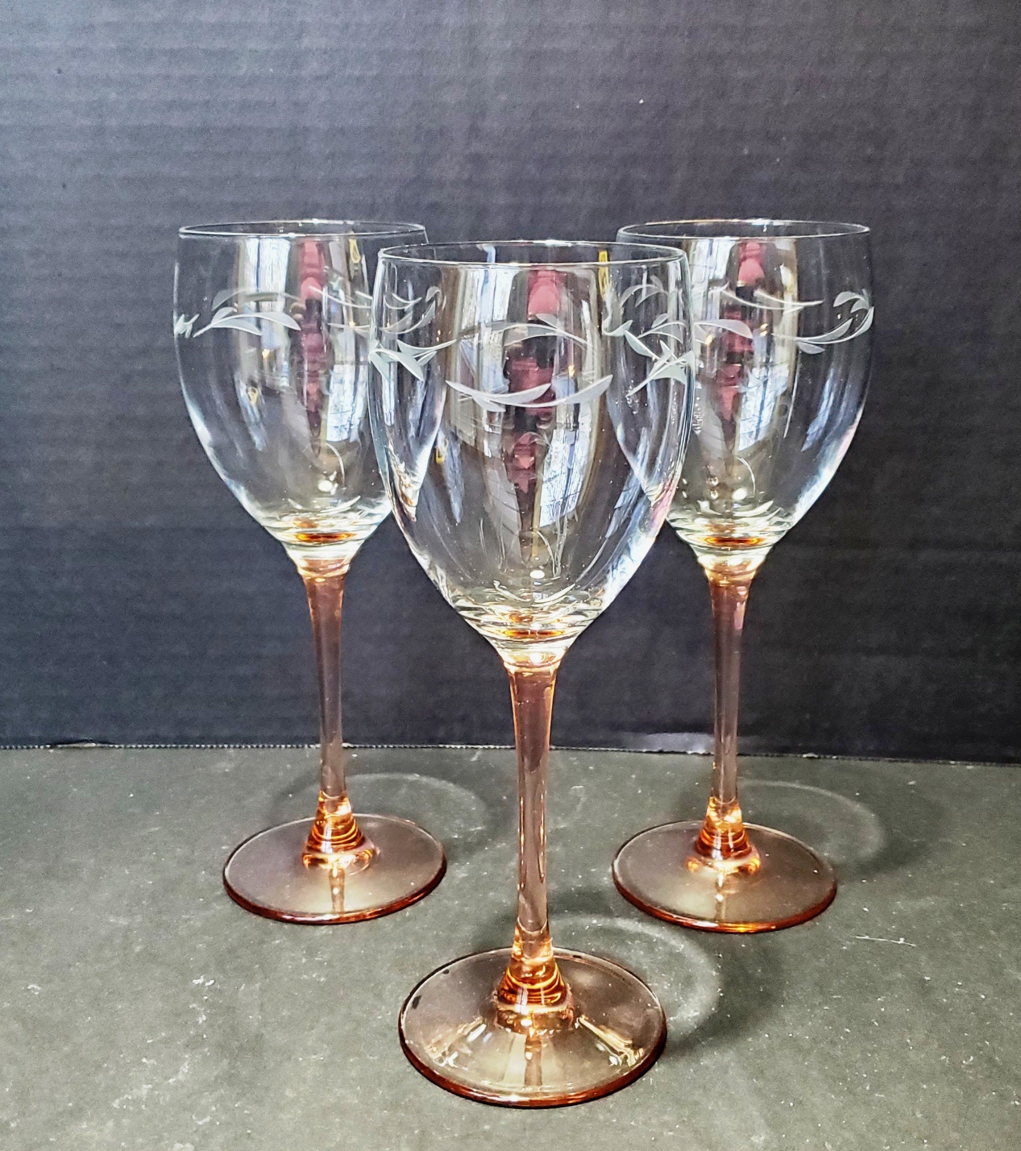 Three (3) Luminarc / France / Etched Wine Stems - Etsy 日本