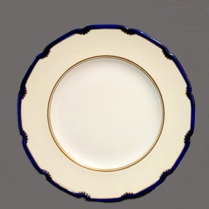 6-1/8&quot; Royal Doulton &quot;The Marlborough&quot; Bread & Butter Plate  Cobalt Blue Trim / 11 Available