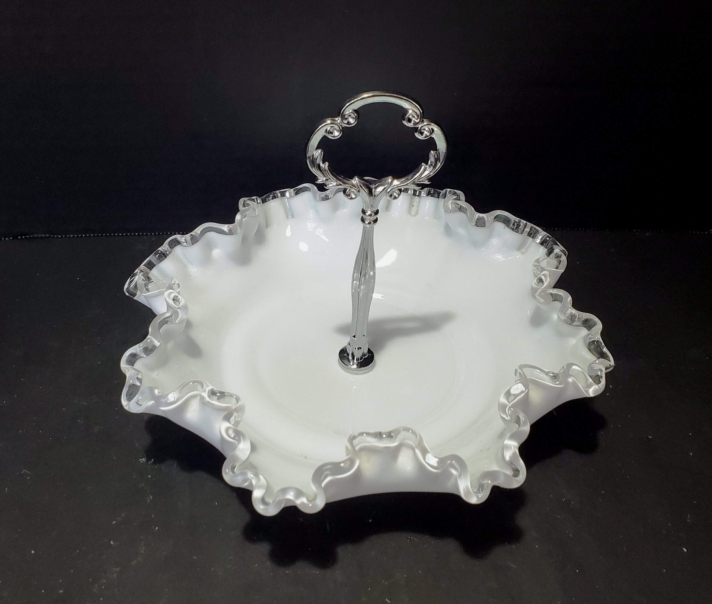 Fenton ゴールドクレスト スクエア キャンディーディッシュ Fenton ゴールドクレスト スクエア キャンディーディッシュ