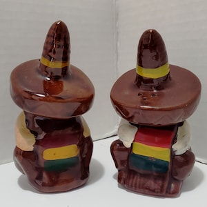 Siesta Mexican Sombrero Ceramic Salt & Pepper Souvenir Shakers