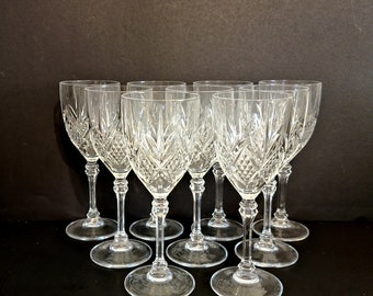 Neun (9) - 18-7/8" Cristal D'Arques / Durand "Fontenay" Kristall Wasser Kelche