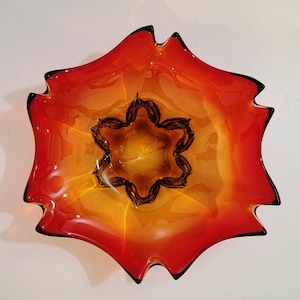 Pretty Vintage Red / Amber Art Glass Bowl / Candy Dish