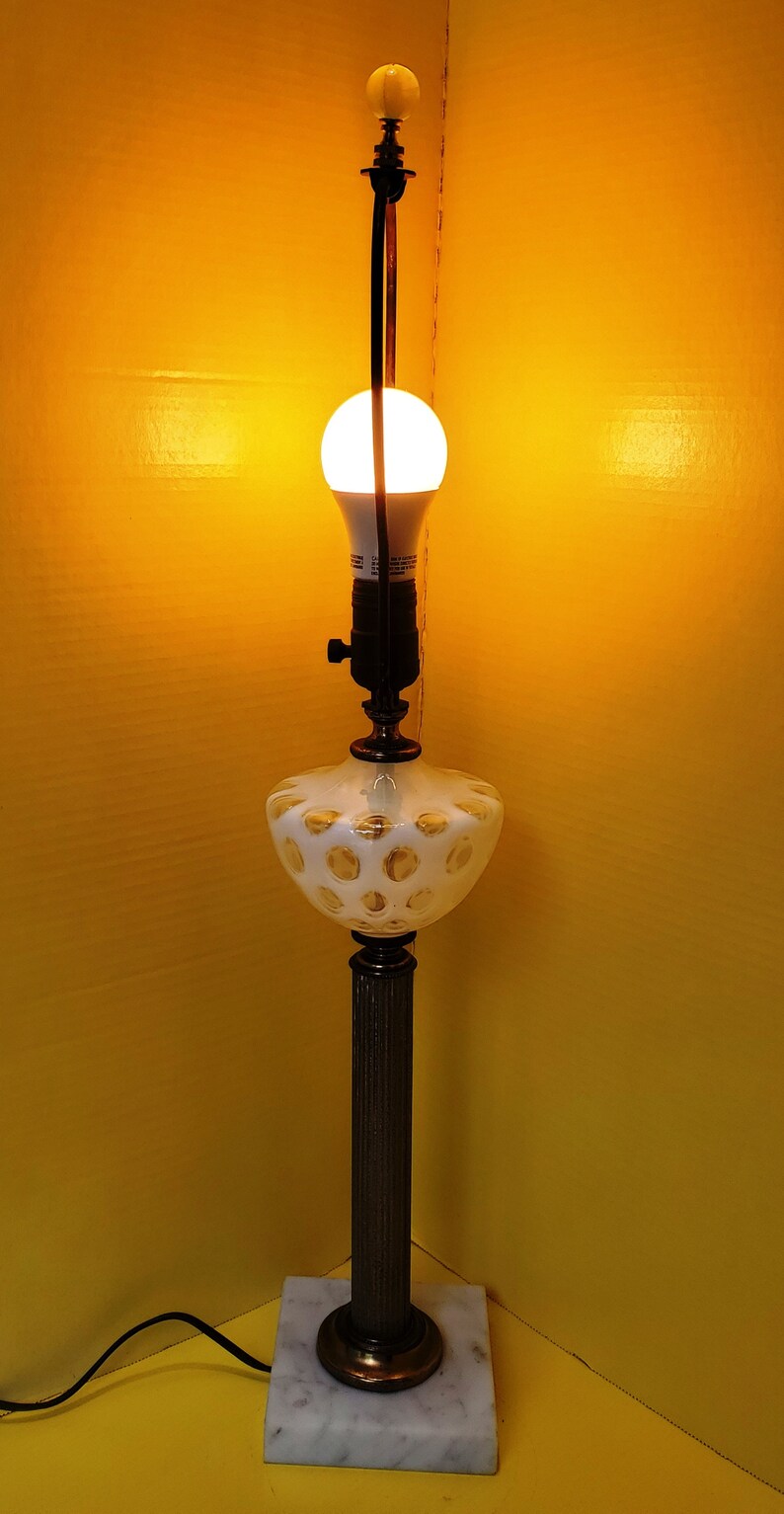 Pretty Vintage Fenton White Coin Dot Electric Table Lamp / Etsy