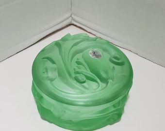 Fenton Satin Glass Willow Green Powder Box # 6877