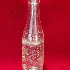 Dr. Pepper &quot;Good For Life&quot; Clear 6-1/2 Oz. Bottle / 1929 - 1954