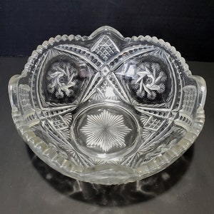 EAPG Indiana Glass &quot;Juno&quot; aka &quot; Double Pinwheel&quot; aka &quot;Star Whorl&quot; Serving Bowl / 1905