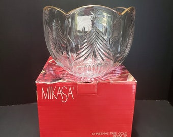 Vintage 8&quot; Mikasa &quot;Christmas Tree&quot; Gold Trimmed Crystal Bowl