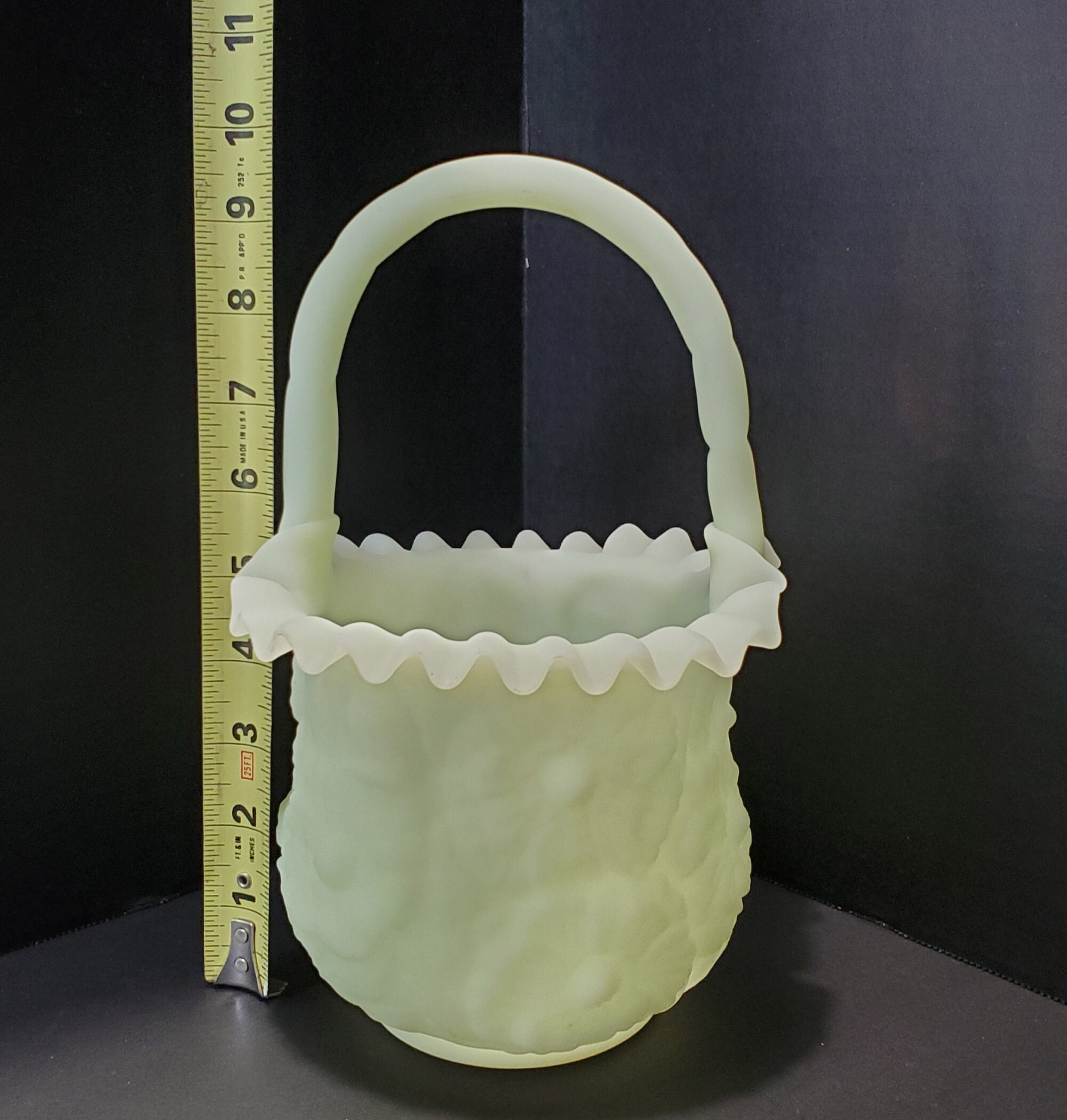 Yellow Custard Glass Fenton 
