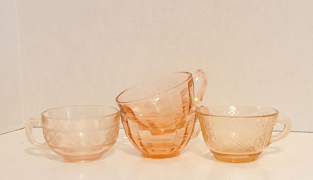 Depression Glass Cups / Hazel Atlas 