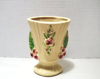 Vintage Shawnee Pottery 1200 Line Three-Flower Vase / # 1205