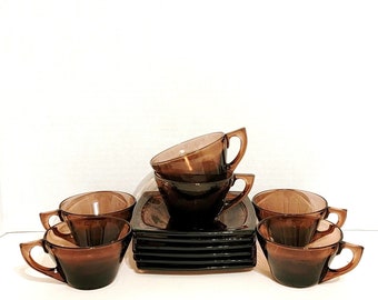 Sechs (6) Hazel Atlas Sets aus Tasse und Untertasse