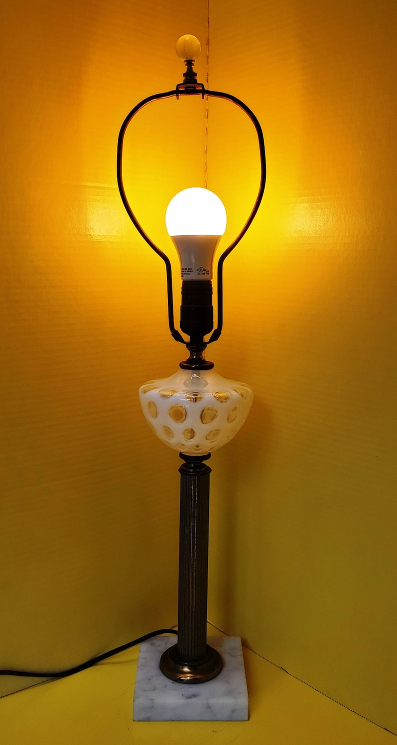 Pretty Vintage Fenton White Coin Dot Electric Table Lamp / Etsy