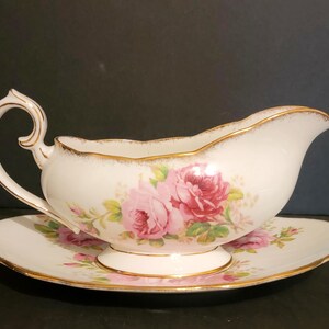 Royal Albert &quot;American Beauty&quot; Gravy Boat W/ Underplate / England