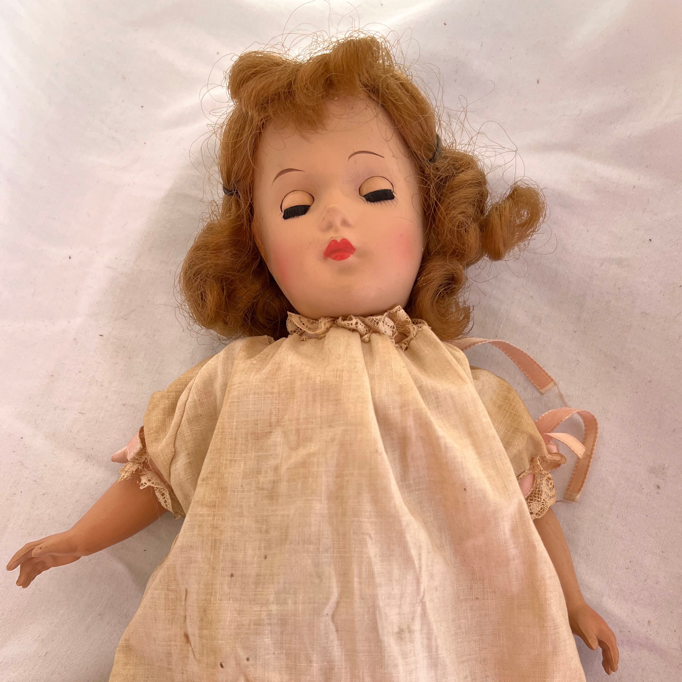 1950s Eegee Doll image