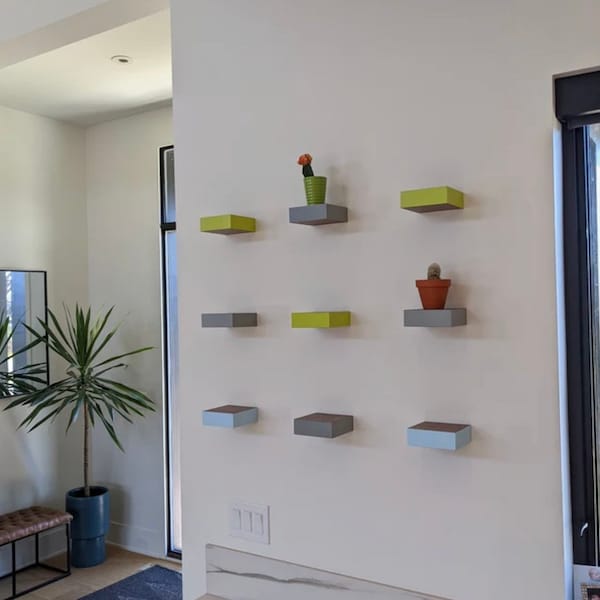 Floating shelves - walnut - Modern Shelves - Wall Shelf - Book Shelf - Wood Shelf