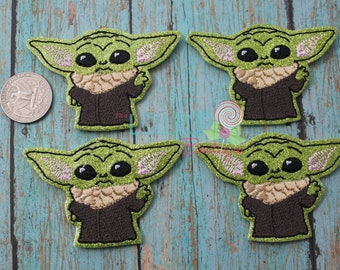 Felties de chico verde con purpurina, clips para agenda, fundas para porta credencial, fundas para café