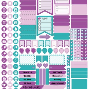 Peut inclure: Un ensemble d'autocollants de planificateur imprimables en turquoise, violet et rose avec divers motifs, notamment des cœurs, des flèches et des étiquettes de texte telles que "À acheter", "À appeler" et "Reprogrammé".