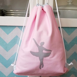 Sac de sport pour enfants, ballerine, ballet, sac de sport doublé, sac à dos personnalisable avec nom image 1