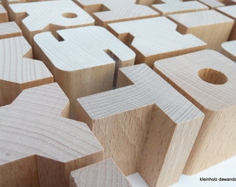 8 wooden letters of your choice made of beech