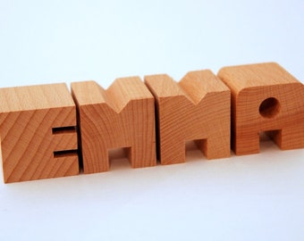 Lettere in legno EMMA 4 pezzi (personalizzabili)