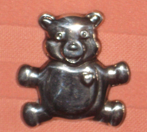 Vintage 925 Sterling Silver Teddy Bear with Heart… - image 1