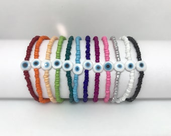 Dainty Evil Eye Bracelet with Color Options