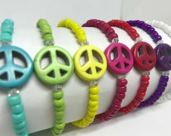 Peace Sign Beaded Bracelet