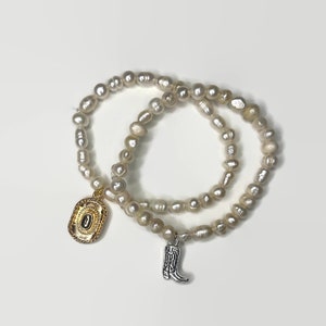 Cowgirl Bracelet / Cowgirl Beaded Bracelet / Cowgirl Boots Bracelet / Cowgirl Hat Bracelet / Coastal Cowgirl Bracelet /  Cowboy Bracelet