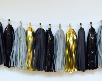 New Year/'s Eve Party Decoration Black and Gold tassel garland Happy New Year 2020 New Year Photo Backdrop Roaring 2020