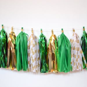 St. Patrick&#39;s Day Tassel Garland: Green & Gold Party Decor
