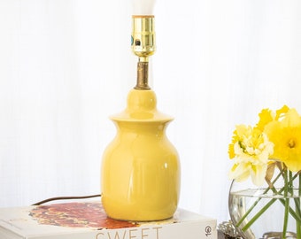 Vintage 70's yellow lamp