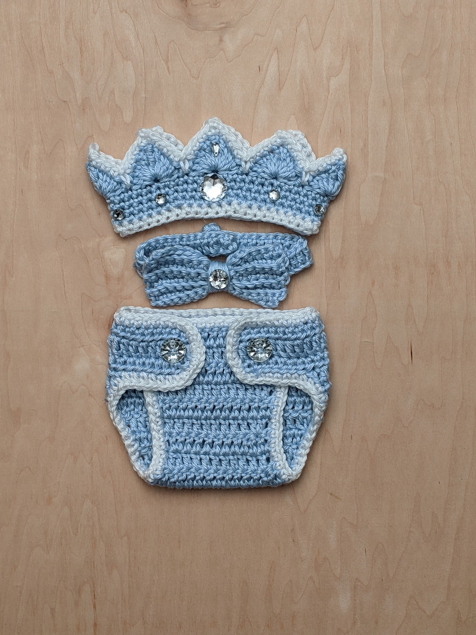 Crochet King Baby Set: Crown Diaper Cover Bow Tie Booties | Etsy