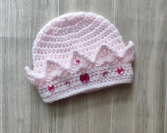 Crochet baby girl Hat-Crown, Newborn pictures, Baby shower gift, Hospital hat