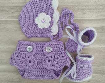 Crochet Baby Girl Set: Hat-Bonnet, Diaper cover with ruffles and Booties, Newborn Outfit, Baby shower gift, Photography prop