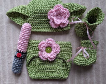 Crochet Yoda Baby Girl Set: Hat with Ears, Diaper Cover, Booties, saber, Baby Shower Gift, Green Elf Warrior, Photo Prop