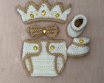 Crochet King baby set: Crown, Diaper cover, Bow Tie, Booties, Royal set, Prince set, Baby shower gift, Newborn picture, Newborn king outfit