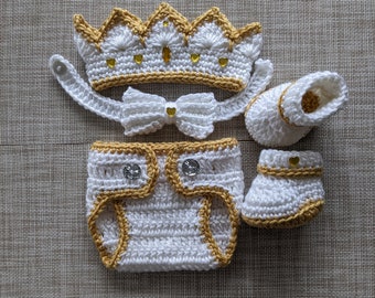 Crochet King baby set: Crown, Diaper cover, Bow Tie, Booties, Prince set, Baby shower gift, Newborn picture, Newborn outfit