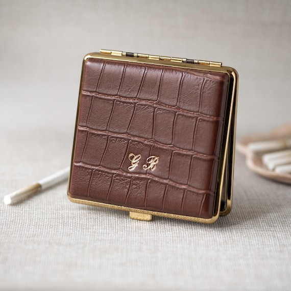 cigarette hard case Leather Cigarettes Case Personalized Wedding Gift, Hard Box for 20  Cigarettes, Custom Engraved
