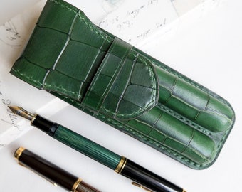 Luxurious Green Leather Pen Case 2 Slots Red Interior, Fountain Pen Pouch Elegant Gift for Her, Minimalist Fountain Pen Holder for Women