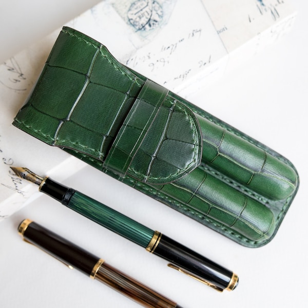 Luxuriöse Grün Leder Stiftetui 2 Steckplätze Rot Innen, Füllfederhalter Elegantes Geschenk für Sie, Minimalist Füllfederhalter für Frauen